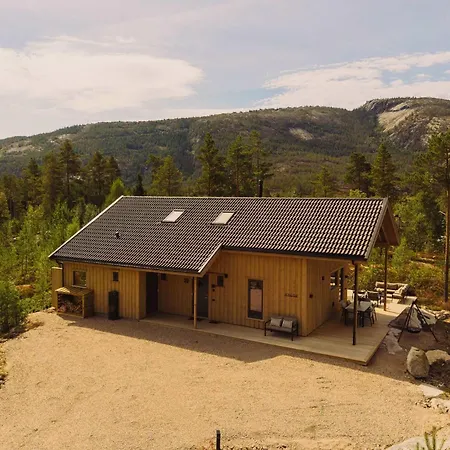 Hygge With Sauna & Jacuzzi Villa Vradal